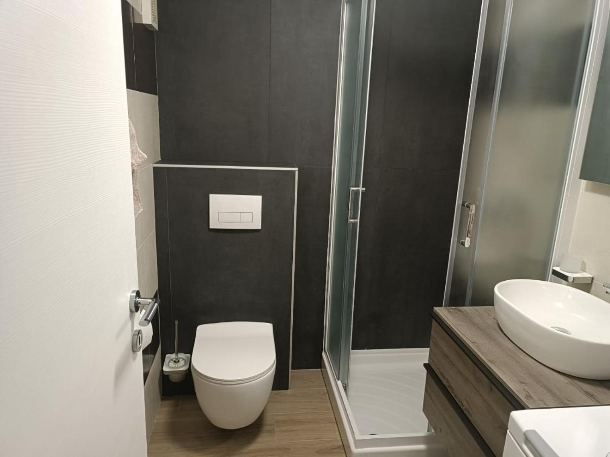 Studio Malinska, 30M From The Beach Exterior foto